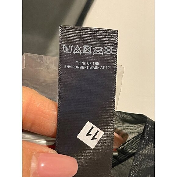 ASOS Embellished Floral Festival Oversized T-shirt w/ Embellished Sleeve XS NWT - Picture 8 of 8